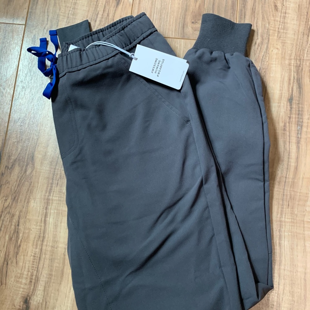 Fig scrubs Men Tansen Jogger size Small charcoal